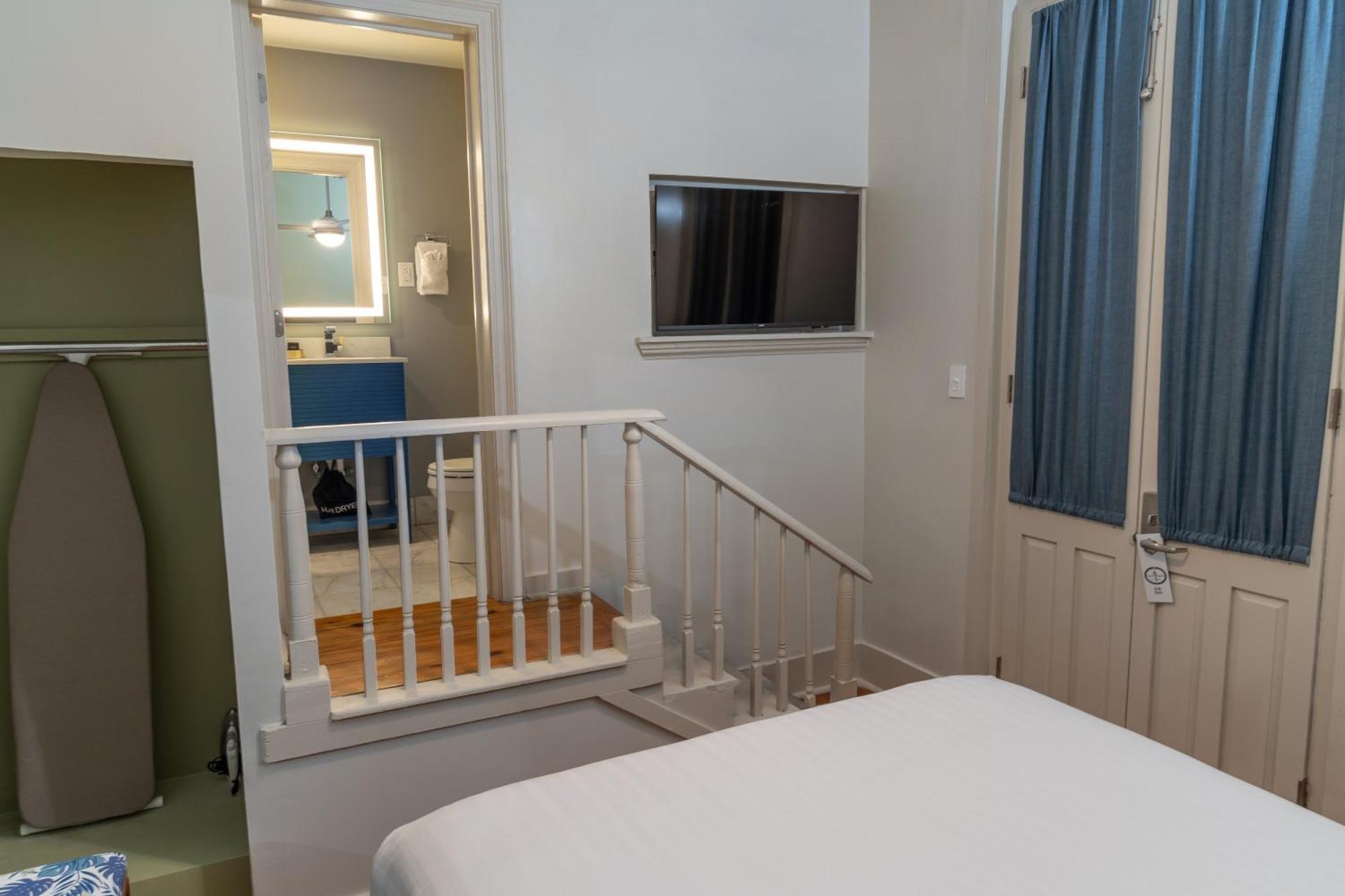 Inn On St. Ann, A French Quarter Guest Houses Property นิวออร์ลีนส์ ภายนอก รูปภาพ