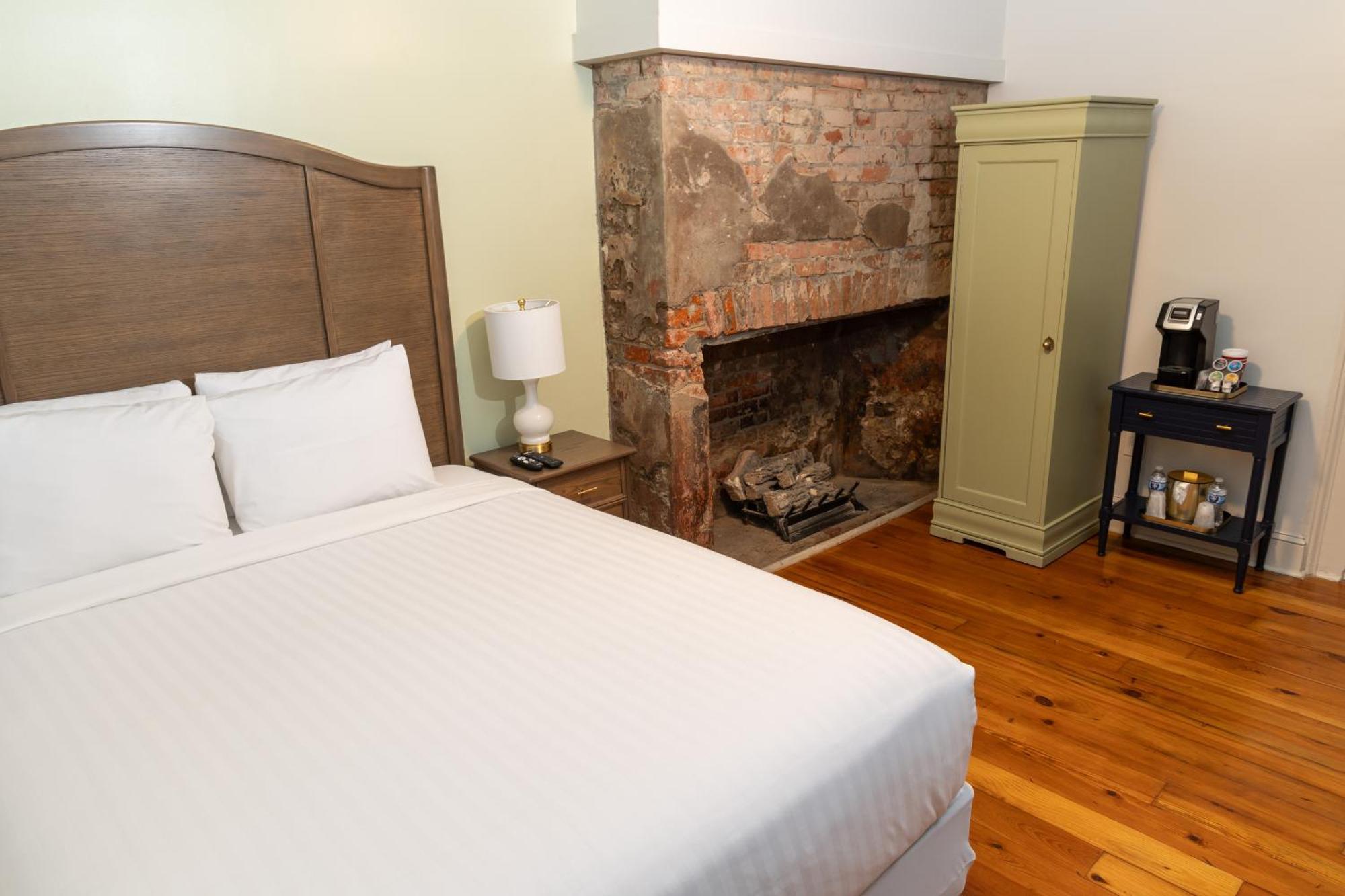 Inn On St. Ann, A French Quarter Guest Houses Property นิวออร์ลีนส์ ภายนอก รูปภาพ