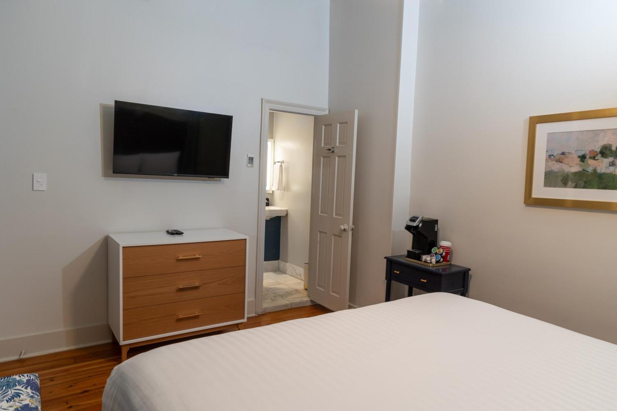 Inn On St. Ann, A French Quarter Guest Houses Property นิวออร์ลีนส์ ภายนอก รูปภาพ