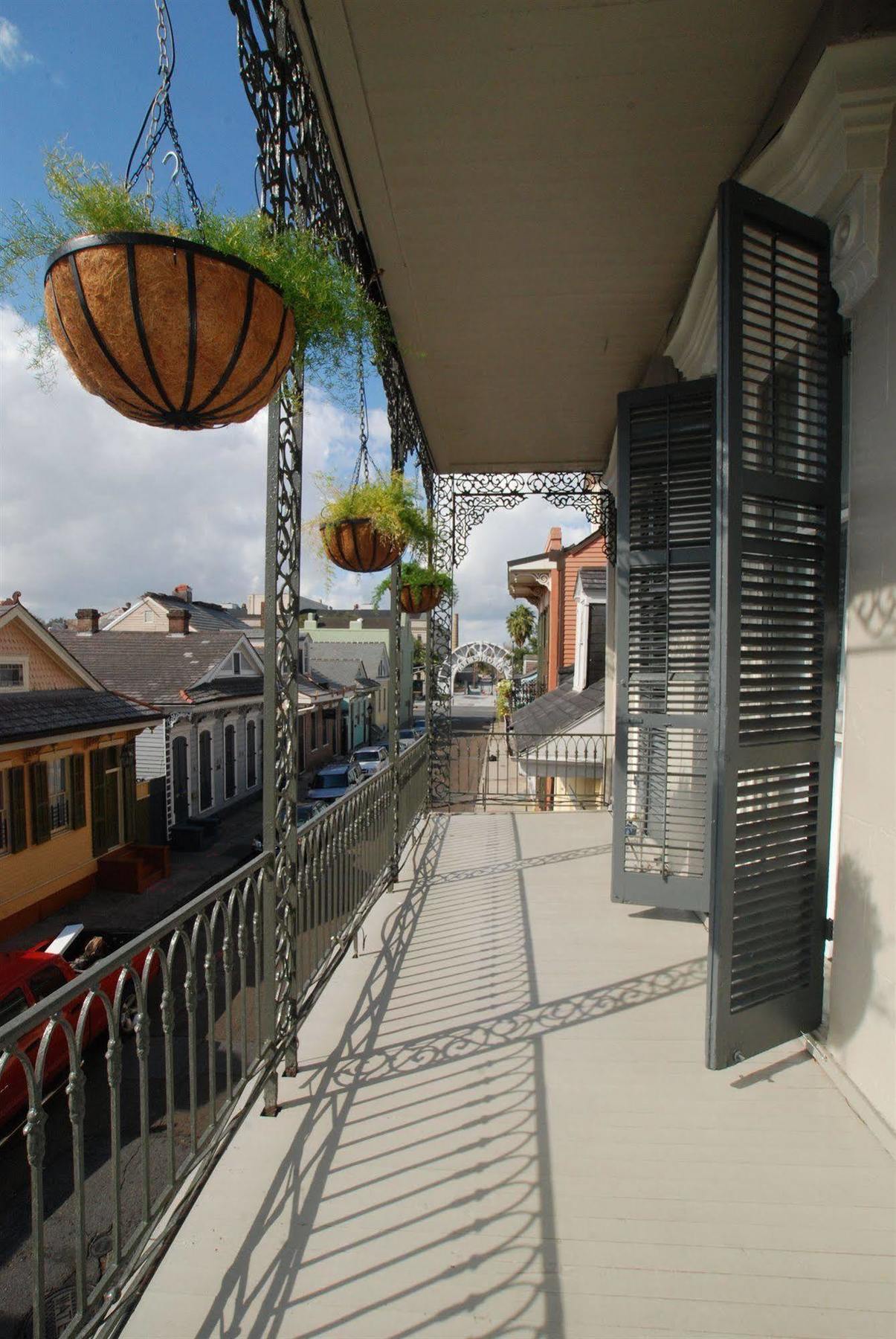 Inn On St. Ann, A French Quarter Guest Houses Property นิวออร์ลีนส์ ภายนอก รูปภาพ